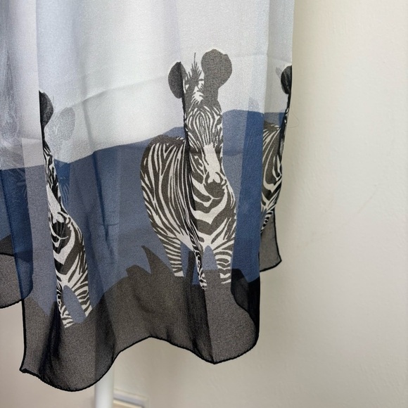 SYMPHONY Zebra Lightweight Semi Sheer Scarf Abstract Geometric Shapes - Picture 15 of 16